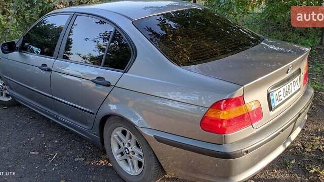 Серый БМВ 3 Серия, объемом двигателя 1.8 л и пробегом 288 тыс. км за 5600 $, фото 7 на Automoto.ua