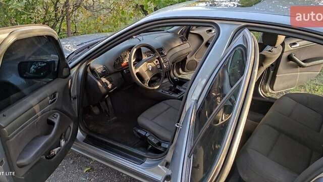 Серый БМВ 3 Серия, объемом двигателя 1.8 л и пробегом 288 тыс. км за 5600 $, фото 11 на Automoto.ua