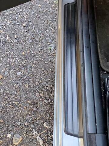 Серый БМВ 3 Серия, объемом двигателя 1.8 л и пробегом 288 тыс. км за 5600 $, фото 31 на Automoto.ua