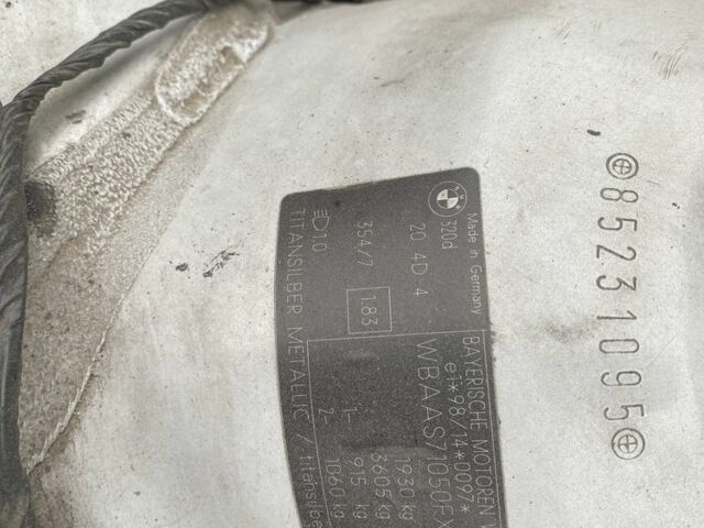 Сірий БМВ 3 Серія, об'ємом двигуна 2 л та пробігом 325 тис. км за 4450 $, фото 13 на Automoto.ua