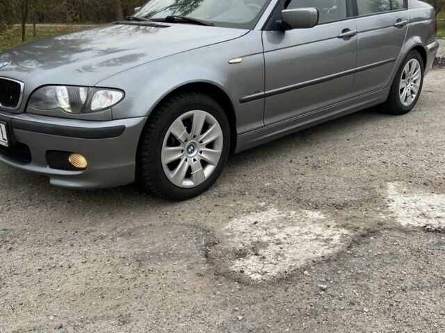 Серый БМВ 3 Серия, объемом двигателя 2 л и пробегом 1 тыс. км за 3300 $, фото 1 на Automoto.ua