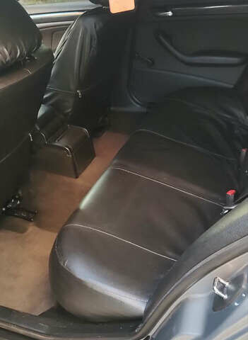 Серый БМВ 3 Серия, объемом двигателя 2 л и пробегом 401 тыс. км за 4300 $, фото 3 на Automoto.ua