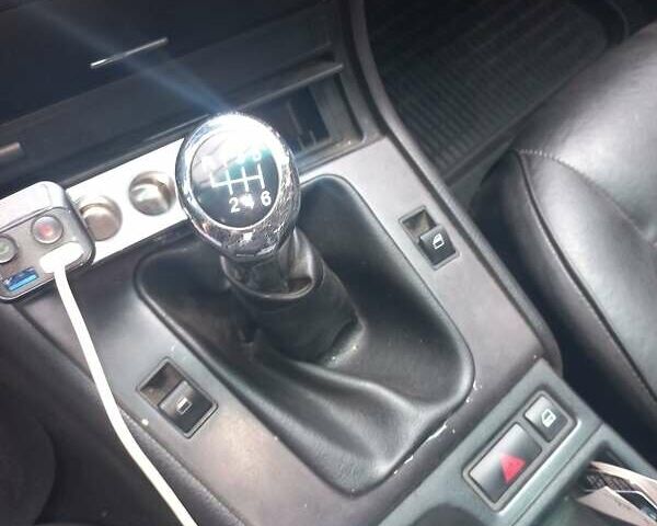 Серый БМВ 3 Серия, объемом двигателя 2 л и пробегом 234 тыс. км за 5900 $, фото 4 на Automoto.ua