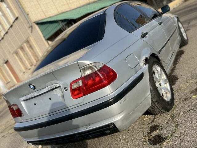 Сірий БМВ 3 Серія, об'ємом двигуна 2 л та пробігом 200 тис. км за 2200 $, фото 5 на Automoto.ua