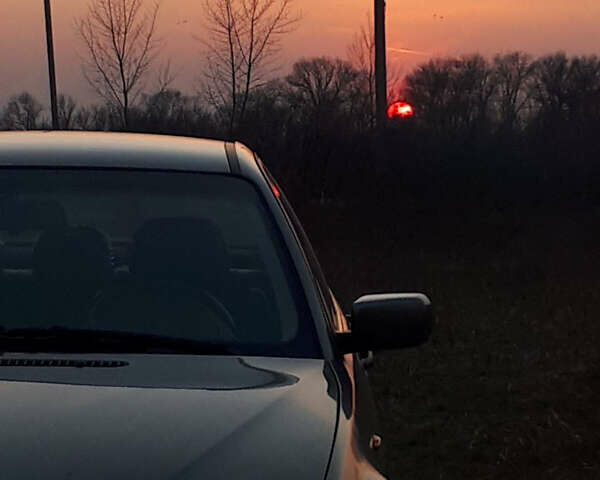 Серый БМВ 3 Серия, объемом двигателя 2 л и пробегом 401 тыс. км за 4300 $, фото 7 на Automoto.ua