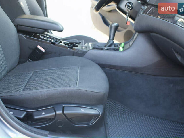 Сірий БМВ 3 Серія, об'ємом двигуна 2 л та пробігом 280 тис. км за 6400 $, фото 12 на Automoto.ua