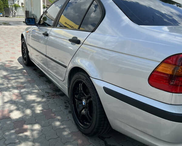 Серый БМВ 3 Серия, объемом двигателя 2 л и пробегом 292 тыс. км за 5300 $, фото 6 на Automoto.ua