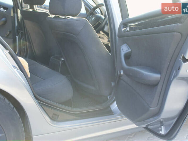 Сірий БМВ 3 Серія, об'ємом двигуна 2 л та пробігом 280 тис. км за 6400 $, фото 10 на Automoto.ua