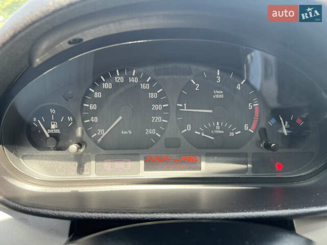 Серый БМВ 3 Серия, объемом двигателя 2 л и пробегом 292 тыс. км за 5300 $, фото 18 на Automoto.ua