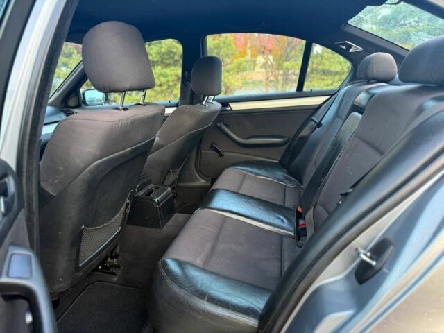 Серый БМВ 3 Серия, объемом двигателя 2 л и пробегом 1 тыс. км за 3300 $, фото 9 на Automoto.ua