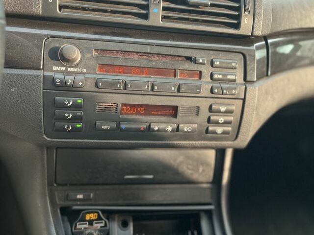 Сірий БМВ 3 Серія, об'ємом двигуна 2 л та пробігом 200 тис. км за 2200 $, фото 12 на Automoto.ua