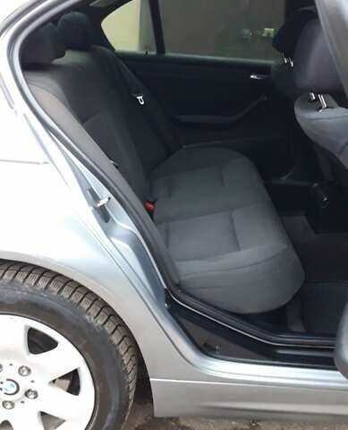 Серый БМВ 3 Серия, объемом двигателя 2 л и пробегом 335 тыс. км за 4500 $, фото 16 на Automoto.ua