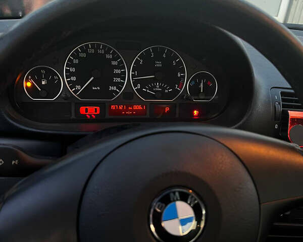 Серый БМВ 3 Серия, объемом двигателя 2 л и пробегом 198 тыс. км за 5500 $, фото 6 на Automoto.ua