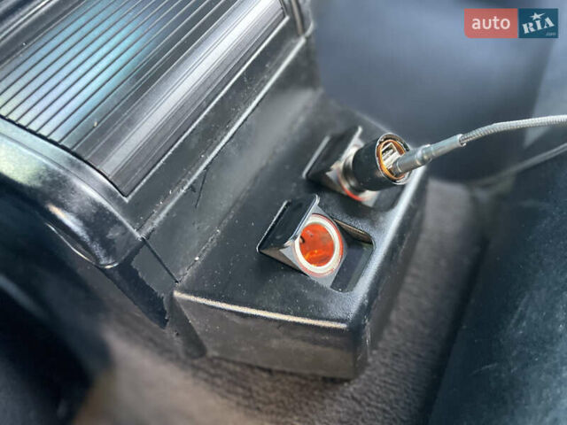 Сірий БМВ 3 Серія, об'ємом двигуна 3 л та пробігом 342 тис. км за 7000 $, фото 44 на Automoto.ua