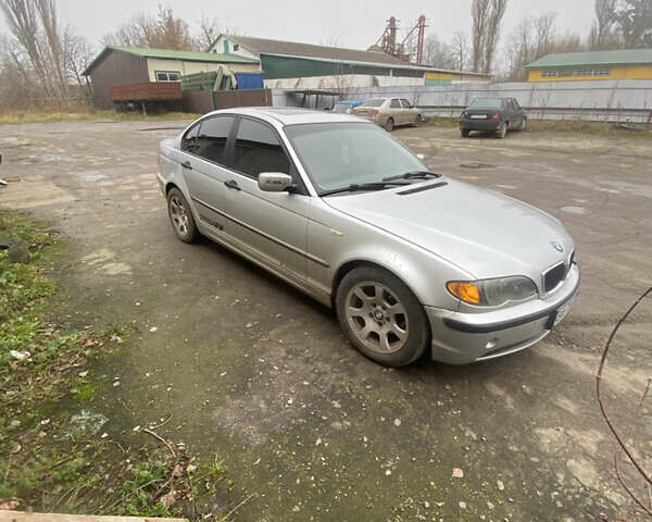 Серый БМВ 3 Серия, объемом двигателя 2 л и пробегом 200 тыс. км за 4000 $, фото 6 на Automoto.ua