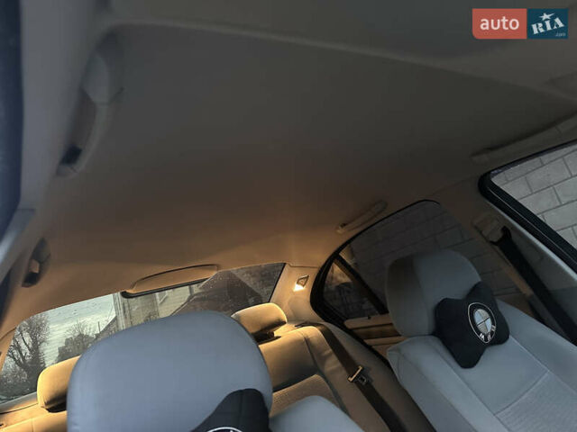 Серый БМВ 3 Серия, объемом двигателя 2 л и пробегом 259 тыс. км за 4200 $, фото 24 на Automoto.ua