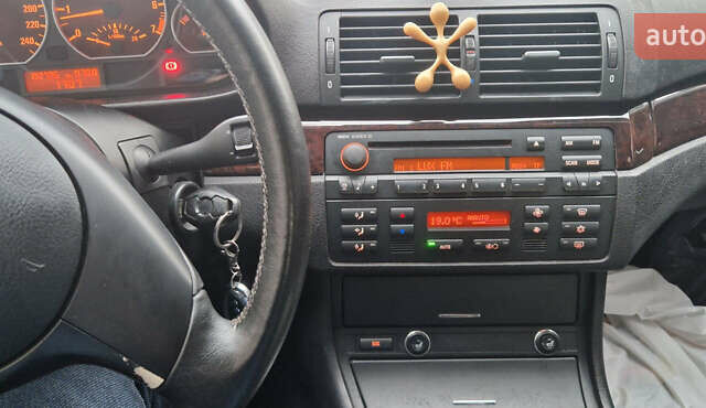 Сірий БМВ 3 Серія, об'ємом двигуна 2 л та пробігом 194 тис. км за 5300 $, фото 11 на Automoto.ua