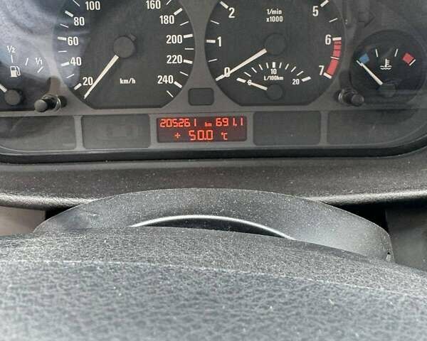 Сірий БМВ 3 Серія, об'ємом двигуна 2 л та пробігом 205 тис. км за 4800 $, фото 8 на Automoto.ua