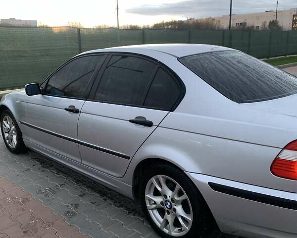Серый БМВ 3 Серия, объемом двигателя 1.8 л и пробегом 180 тыс. км за 4500 $, фото 2 на Automoto.ua