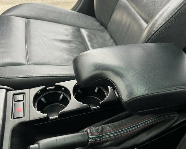 Серый БМВ 3 Серия, объемом двигателя 2 л и пробегом 398 тыс. км за 6500 $, фото 19 на Automoto.ua