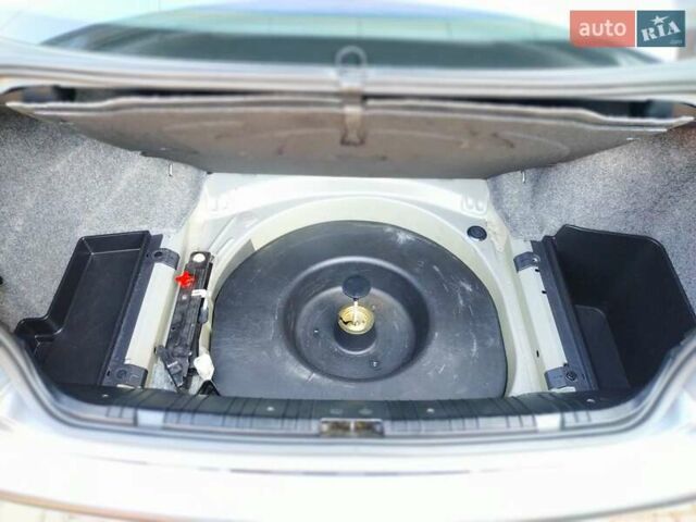 Серый БМВ 3 Серия, объемом двигателя 2 л и пробегом 178 тыс. км за 6700 $, фото 27 на Automoto.ua