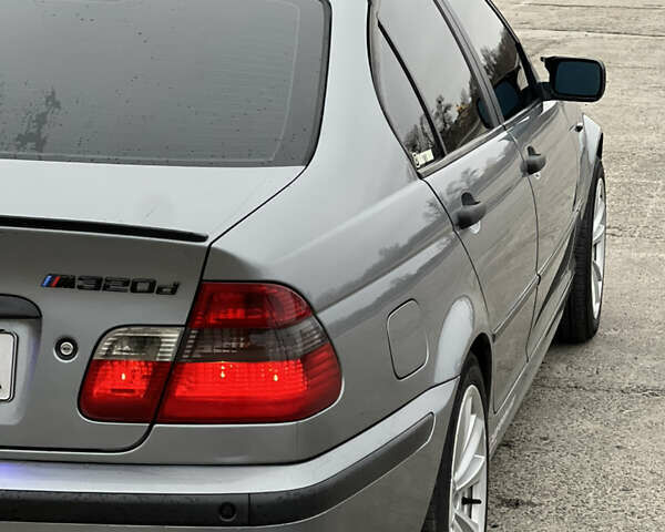 Серый БМВ 3 Серия, объемом двигателя 2 л и пробегом 398 тыс. км за 6500 $, фото 10 на Automoto.ua
