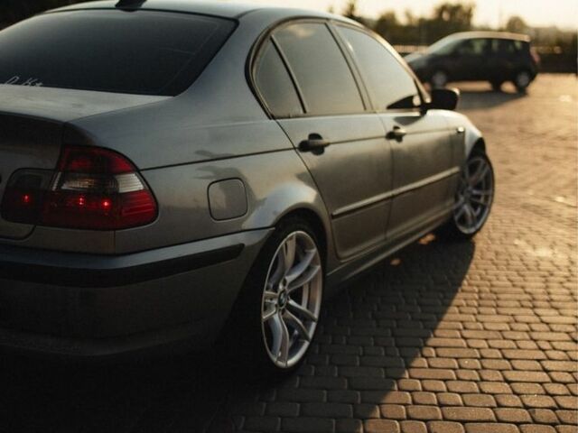 Серый БМВ 3 Серия, объемом двигателя 2 л и пробегом 330 тыс. км за 5600 $, фото 6 на Automoto.ua