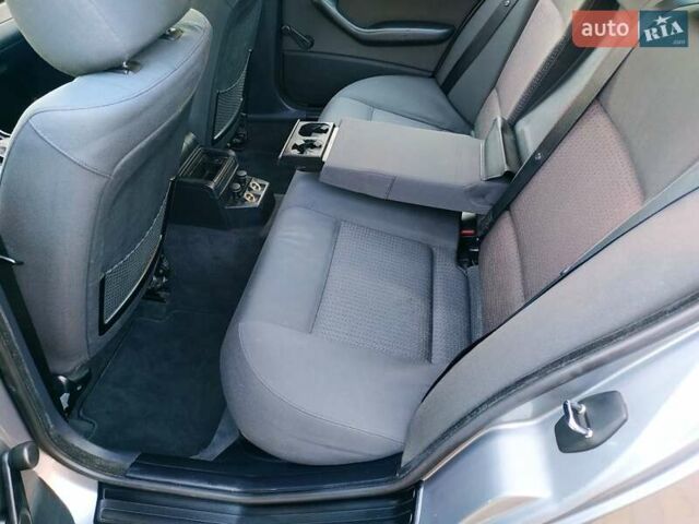 Серый БМВ 3 Серия, объемом двигателя 2 л и пробегом 178 тыс. км за 6700 $, фото 24 на Automoto.ua