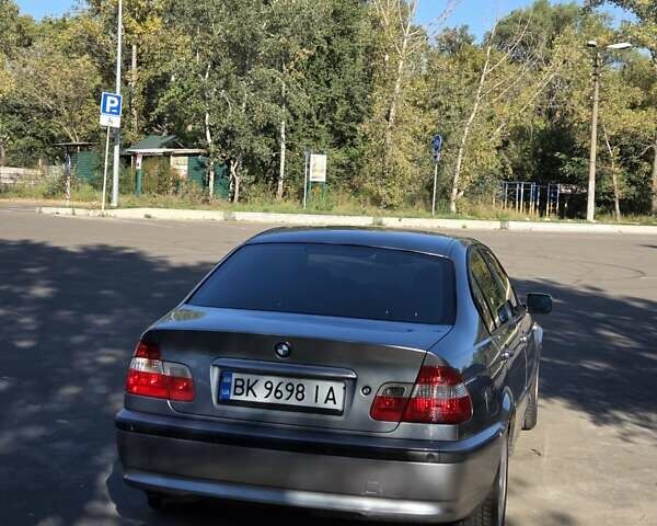 Серый БМВ 3 Серия, объемом двигателя 2 л и пробегом 200 тыс. км за 5500 $, фото 2 на Automoto.ua