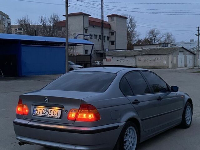 Серый БМВ 3 Серия, объемом двигателя 1.8 л и пробегом 220 тыс. км за 5200 $, фото 4 на Automoto.ua