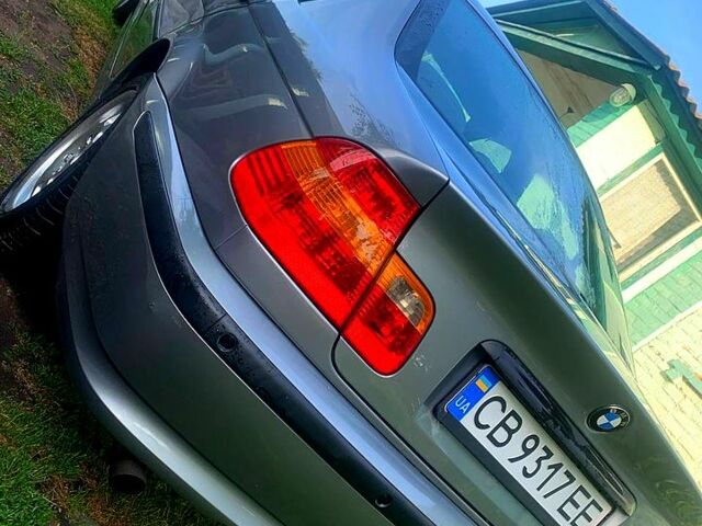 Серый БМВ 3 Серия, объемом двигателя 2 л и пробегом 212 тыс. км за 5200 $, фото 3 на Automoto.ua