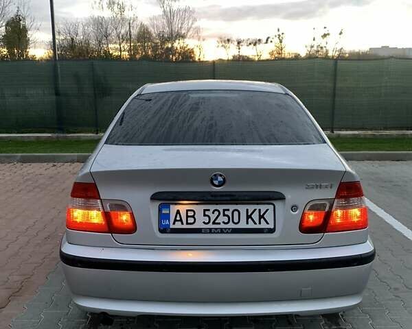 Серый БМВ 3 Серия, объемом двигателя 1.8 л и пробегом 180 тыс. км за 4500 $, фото 1 на Automoto.ua