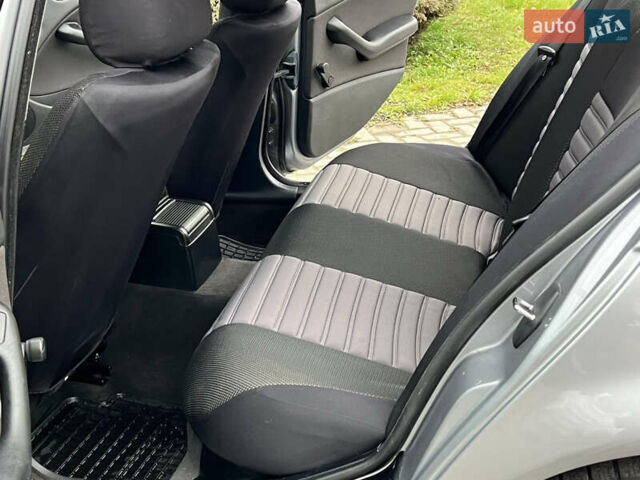 Серый БМВ 3 Серия, объемом двигателя 1.8 л и пробегом 274 тыс. км за 4450 $, фото 33 на Automoto.ua