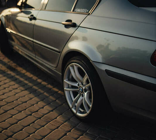 Серый БМВ 3 Серия, объемом двигателя 2 л и пробегом 330 тыс. км за 5600 $, фото 20 на Automoto.ua