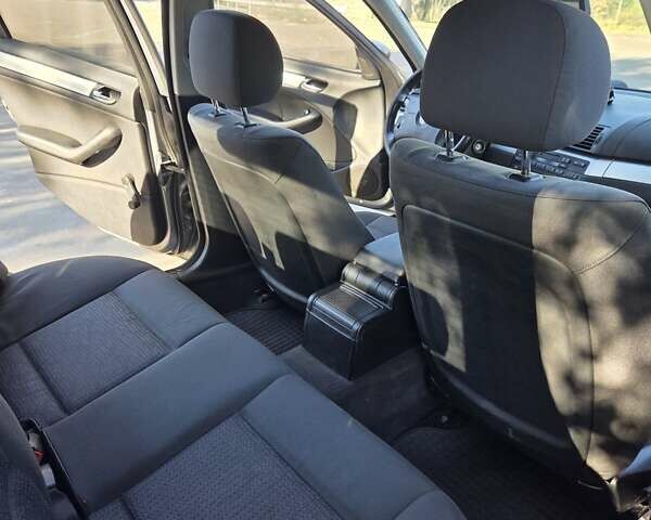 Серый БМВ 3 Серия, объемом двигателя 2 л и пробегом 200 тыс. км за 5500 $, фото 18 на Automoto.ua