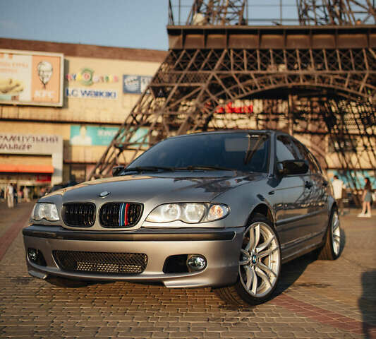 Серый БМВ 3 Серия, объемом двигателя 2 л и пробегом 330 тыс. км за 5600 $, фото 24 на Automoto.ua