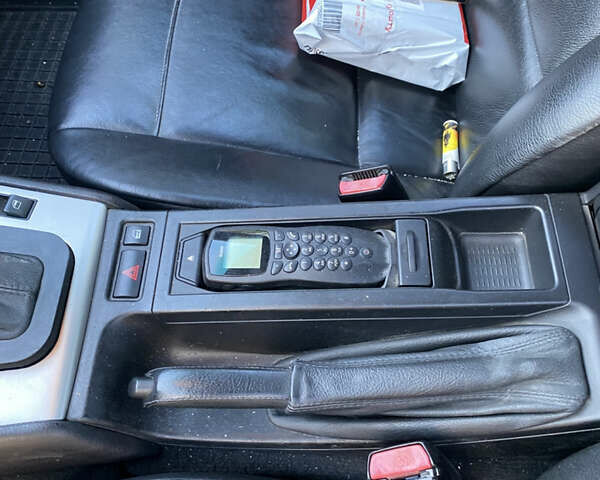 Сірий БМВ 3 Серія, об'ємом двигуна 3 л та пробігом 271 тис. км за 8500 $, фото 6 на Automoto.ua