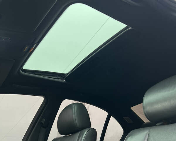 Серый БМВ 3 Серия, объемом двигателя 2 л и пробегом 398 тыс. км за 6500 $, фото 27 на Automoto.ua