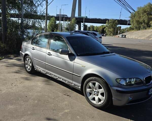 Серый БМВ 3 Серия, объемом двигателя 2 л и пробегом 200 тыс. км за 5500 $, фото 3 на Automoto.ua