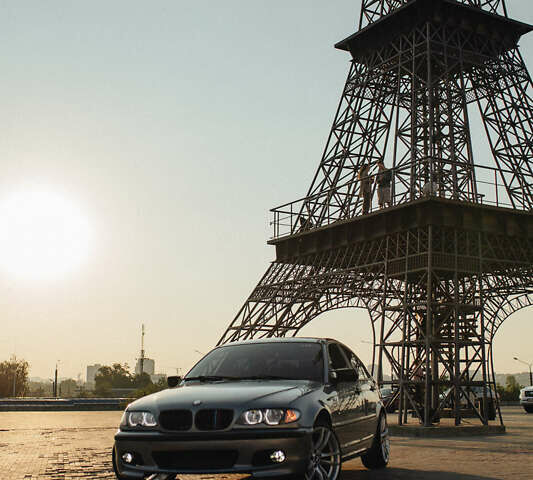 Серый БМВ 3 Серия, объемом двигателя 2 л и пробегом 330 тыс. км за 5600 $, фото 27 на Automoto.ua