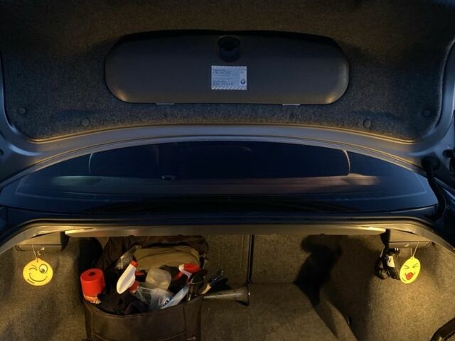 Серый БМВ 3 Серия, объемом двигателя 1.8 л и пробегом 220 тыс. км за 5200 $, фото 7 на Automoto.ua