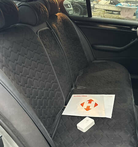 Сірий БМВ 3 Серія, об'ємом двигуна 2 л та пробігом 319 тис. км за 5499 $, фото 10 на Automoto.ua