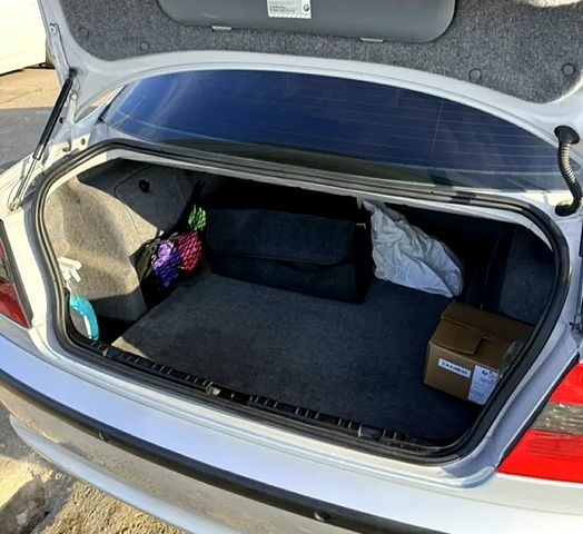 Серый БМВ 3 Серия, объемом двигателя 2.2 л и пробегом 303 тыс. км за 4700 $, фото 1 на Automoto.ua