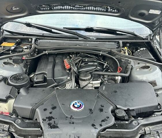 Сірий БМВ 3 Серія, об'ємом двигуна 1.8 л та пробігом 243 тис. км за 4999 $, фото 15 на Automoto.ua