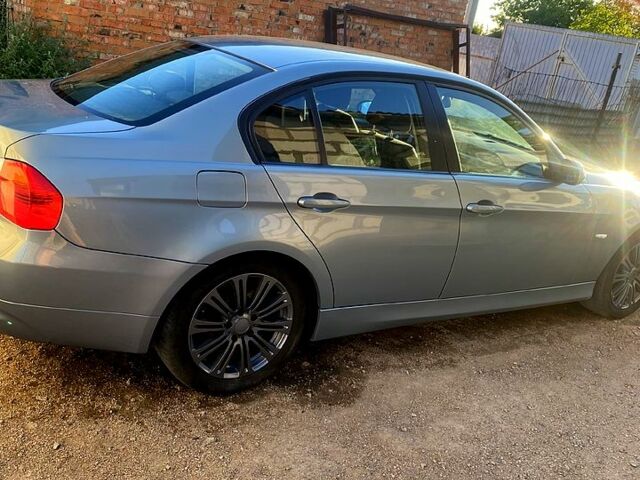 Серый БМВ 3 Серия, объемом двигателя 2 л и пробегом 291 тыс. км за 6999 $, фото 1 на Automoto.ua