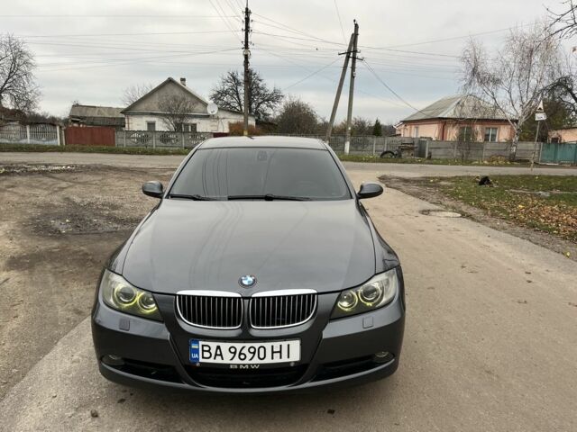 Серый БМВ 3 Серия, объемом двигателя 2.5 л и пробегом 252 тыс. км за 7000 $, фото 1 на Automoto.ua