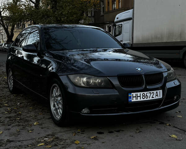 Серый БМВ 3 Серия, объемом двигателя 2 л и пробегом 323 тыс. км за 6200 $, фото 9 на Automoto.ua