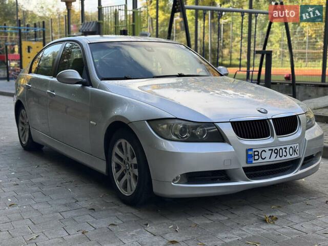 Серый БМВ 3 Серия, объемом двигателя 2 л и пробегом 201 тыс. км за 4500 $, фото 5 на Automoto.ua