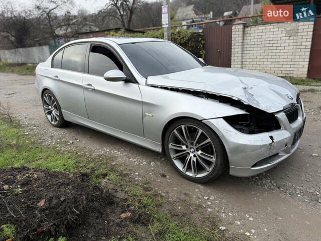 Сірий БМВ 3 Серія, об'ємом двигуна 3 л та пробігом 216 тис. км за 4600 $, фото 5 на Automoto.ua