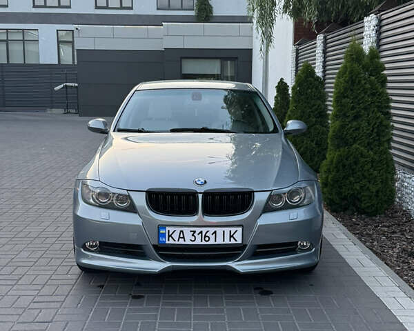 Сірий БМВ 3 Серія, об'ємом двигуна 2 л та пробігом 259 тис. км за 7200 $, фото 6 на Automoto.ua